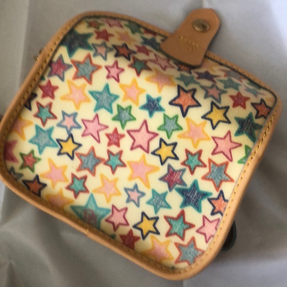 Dooney & Bourke Star Wristlet - Picture 5 of 7